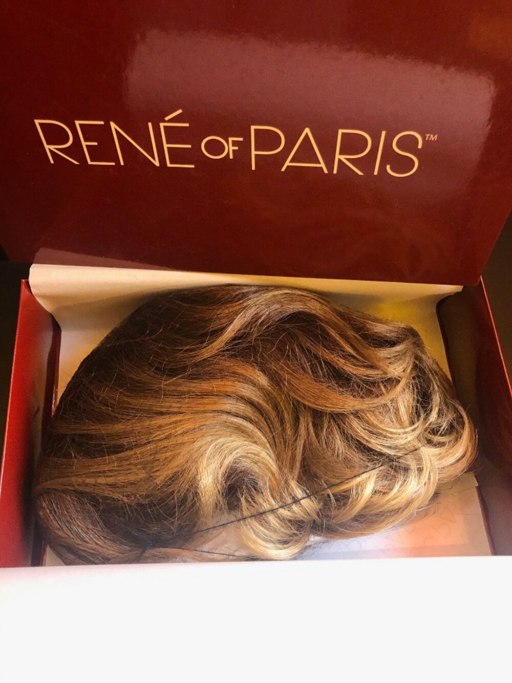 Rene of Paris Wyatt cutesy tousled bob wig - Melted Coconut BRAND NEW WITH TAGS - Picture 6 of 9